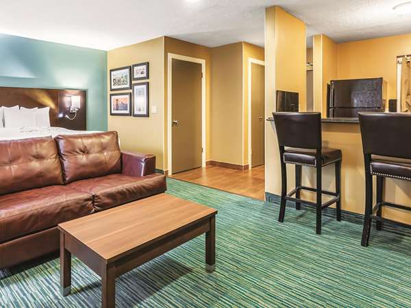  - La Quinta Inn & Suites SFO Airport West Millbrae