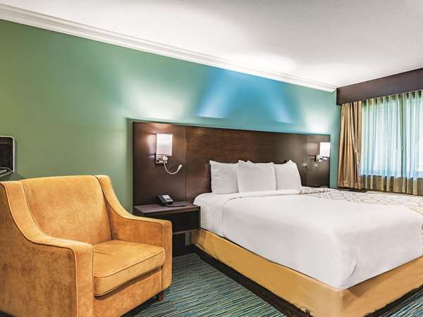  - La Quinta Inn & Suites SFO Airport West Millbrae