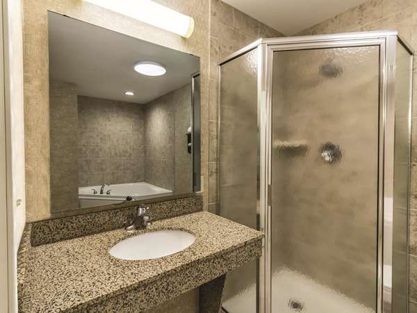  - La Quinta Inn & Suites Fargo - I-94, Exit 348