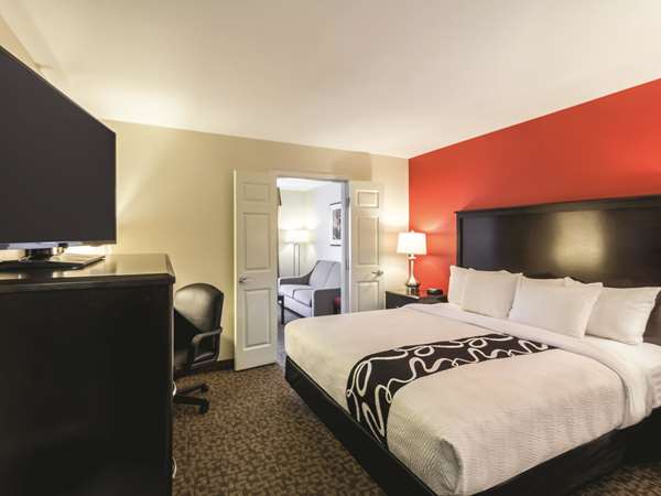 Suite - La Quinta Inn & Suites Fargo - I-94, Exit 348