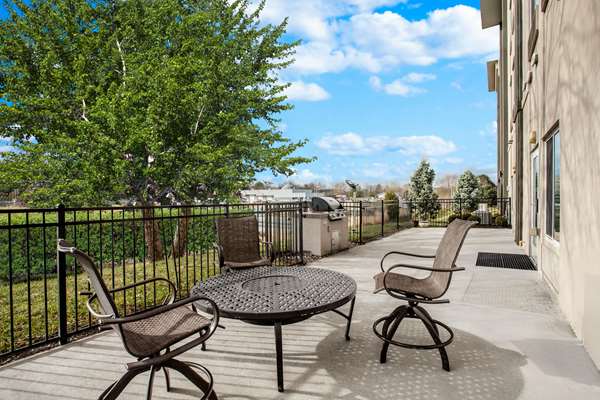  - La Quinta Inn & Suites Columbus - I-65, Exit 68