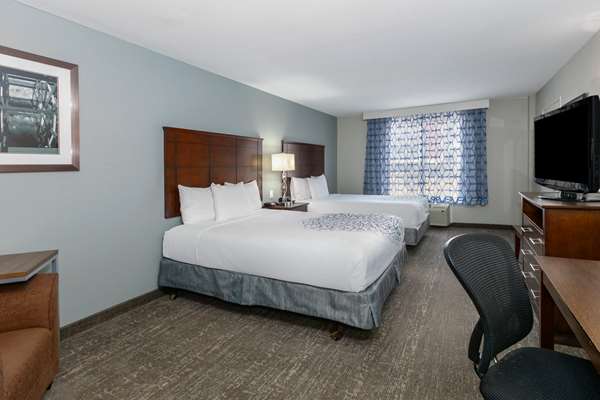  - La Quinta Inn & Suites Horn Lake - I-55 & I-69, Exit 289