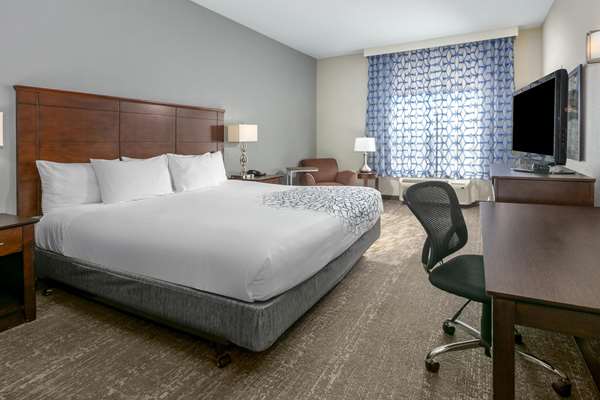  - La Quinta Inn & Suites Horn Lake - I-55 & I-69, Exit 289