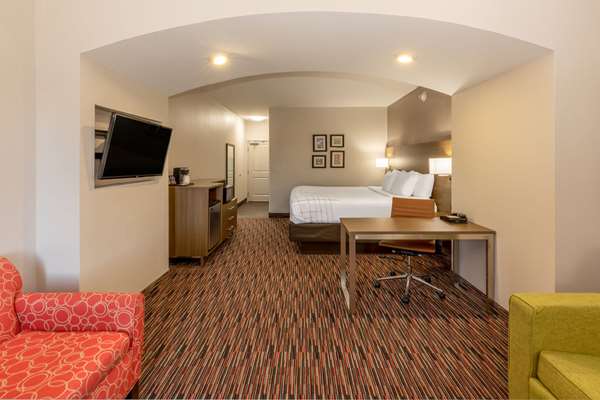  - La Quinta Inn & Suites Wichita Falls
