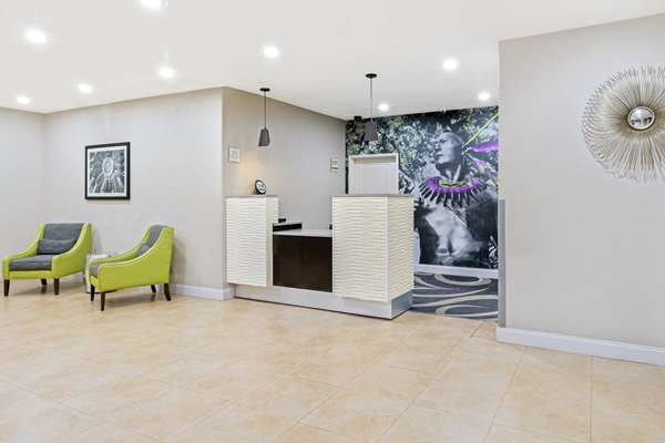  - La Quinta Inn & Suites Ada