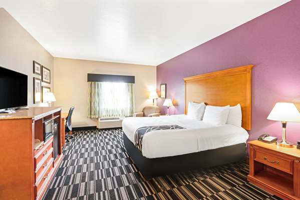  - La Quinta Inn & Suites Ada