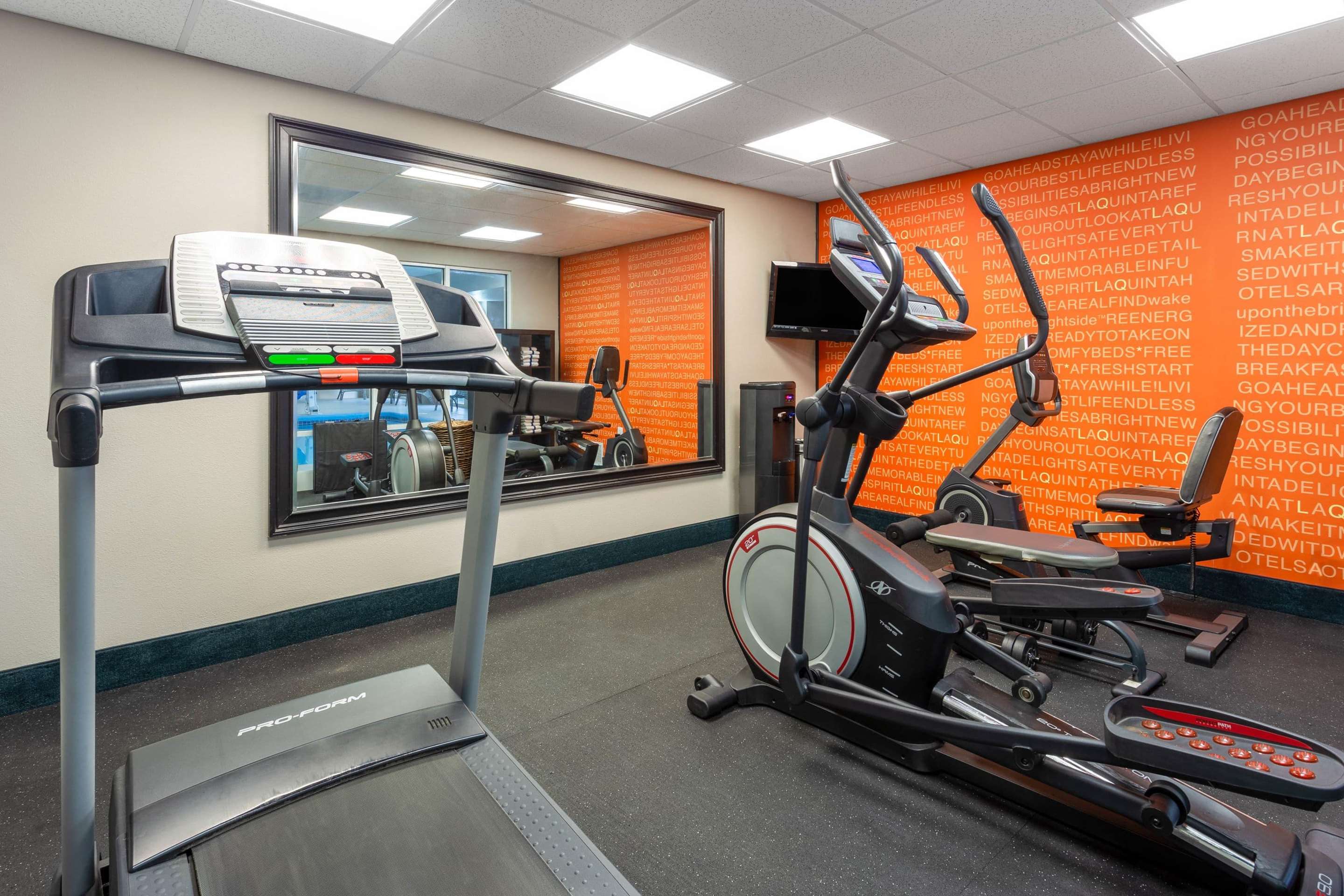 Health club | La Quinta Inn & Suites by Wyndham Columbus West - Hilliard