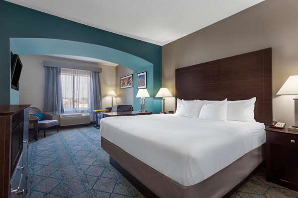 Suite - La Quinta Inn & Suites West Columbus - I-70, Exit 91