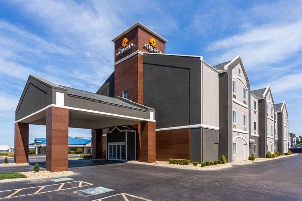 Exterior view - La Quinta Inn & Suites West Columbus - I-70, Exit 91