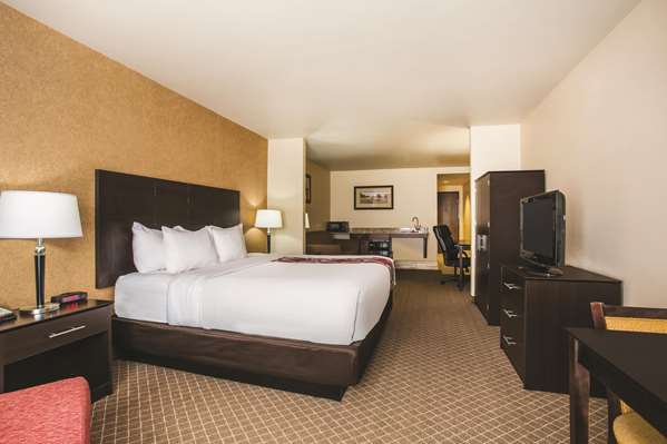  - La Quinta Inn & Suites Ely