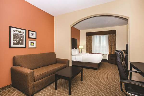  - La Quinta Inn & Suites Ely
