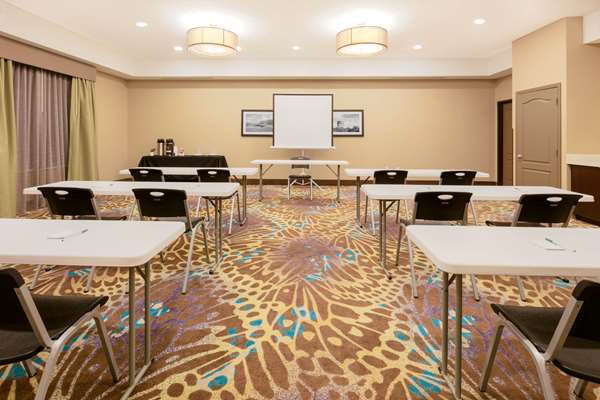  - La Quinta Inn & Suites University Area Tyler