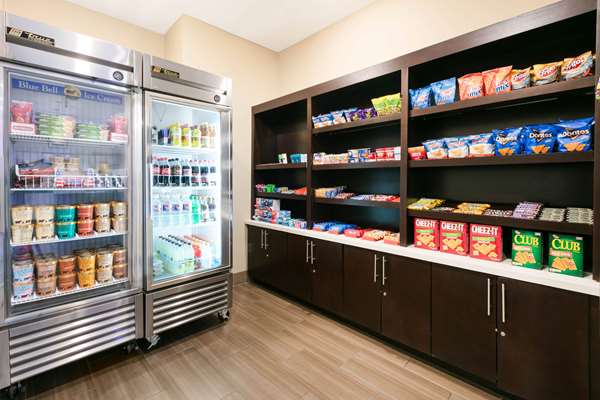  - La Quinta Inn & Suites University Area Tyler