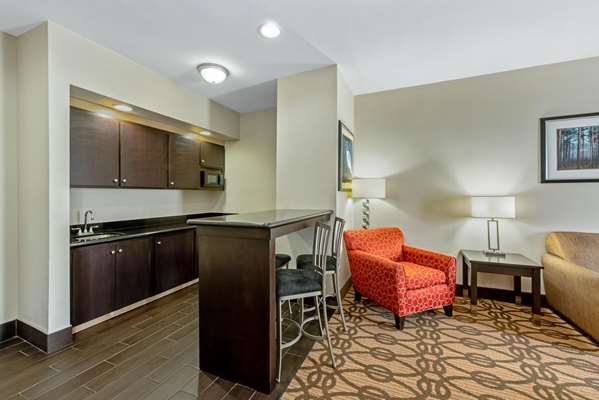 Suite - La Quinta Inn & Suites Leesville