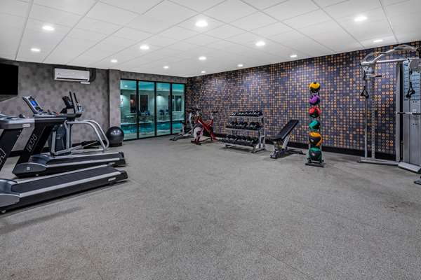 Fitness/ Exercise Room - La Quinta Inn & Suites Kennewick