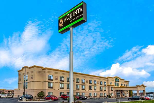 Exterior view - La Quinta Inn & Suites Kennewick