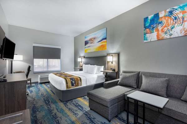 Suite - La Quinta Inn & Suites Central Tampa