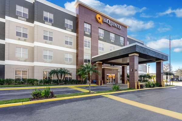 Exterior view - La Quinta Inn & Suites Central Tampa