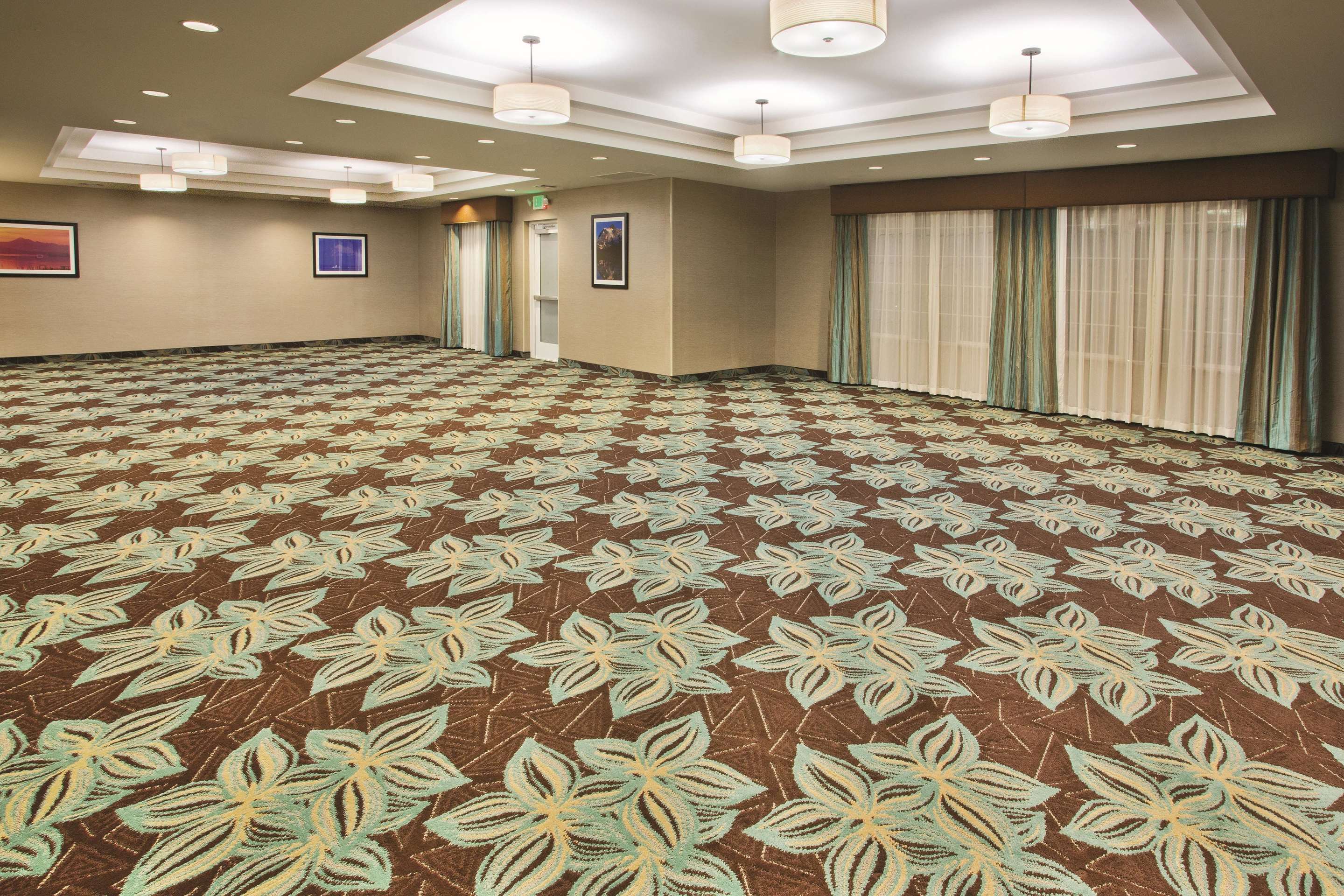Meeting Room | La Quinta Inn & Suites by Wyndham Bellingham