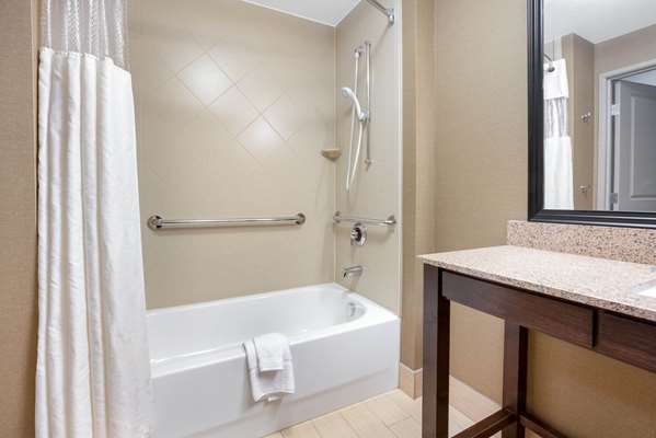  - La Quinta Inn & Suites Bellingham - I-5, Exit 258