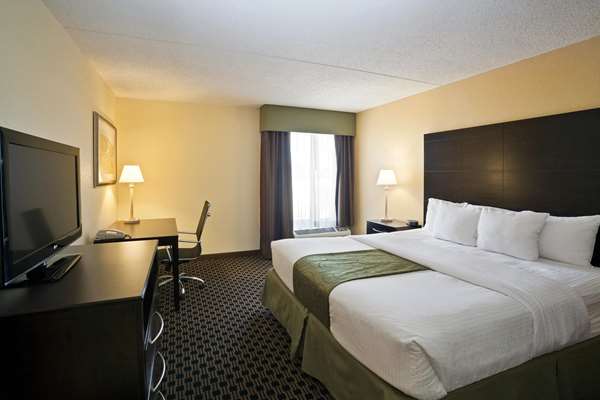 Suite - La Quinta Inn & Suites Salina - I-70, Exit 252