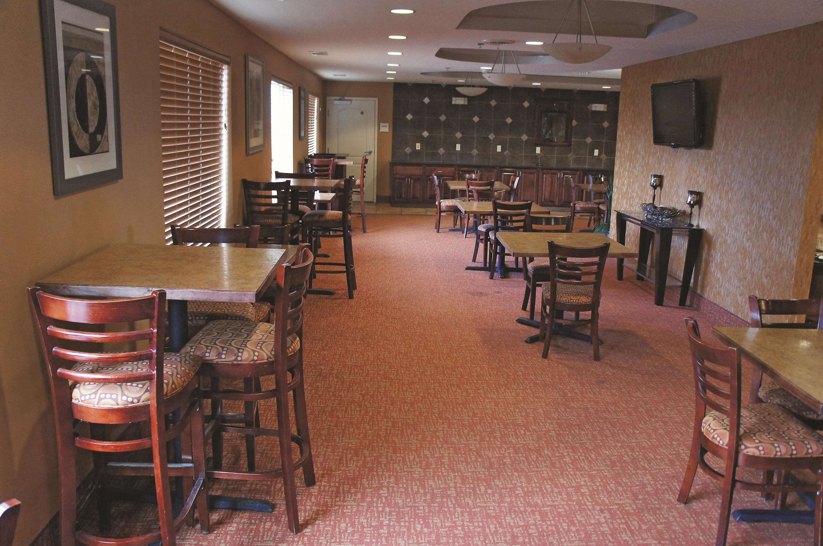 Property amenity | La Quinta Inn & Suites by Wyndham Bismarck