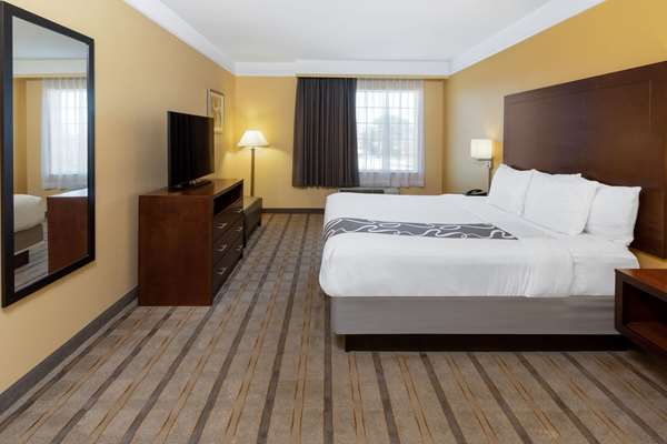  - La Quinta Inn & Suites Northwest Beltway 8 Houston