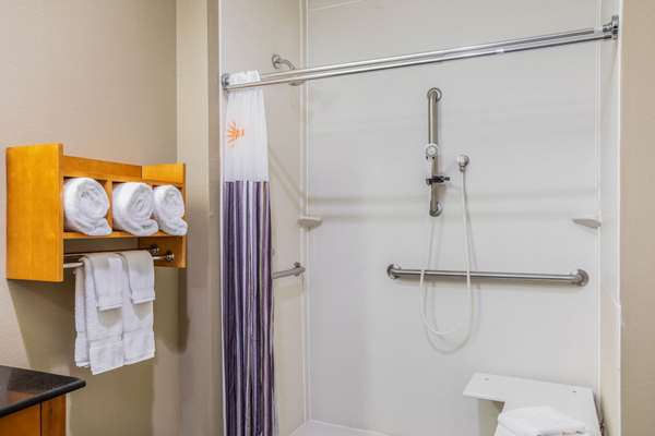  - La Quinta Inn & Suites West Little Rock - I-430, Exit 5