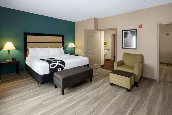  - La Quinta Inn & Suites Durant