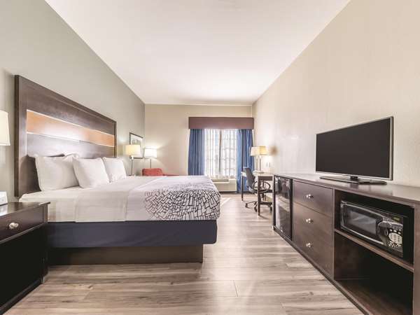  - La Quinta Inn & Suites Catoosa - I-44, Exit 240