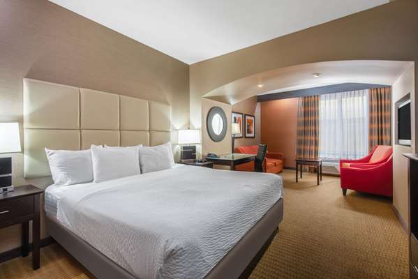 Suite - La Quinta Inn & Suites Hershey Harrisburg - I-81, Exit 77