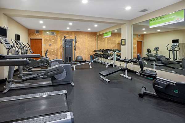 Fitness/ Exercise Room - La Quinta Inn & Suites Towne Square Boise