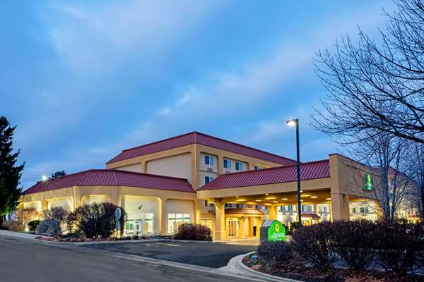 Exterior view - La Quinta Inn & Suites Towne Square Boise
