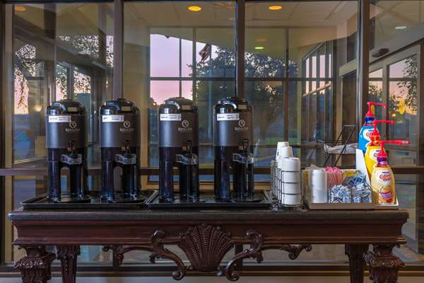  - La Quinta Inn & Suites Secaucus - I-95, Exit 17