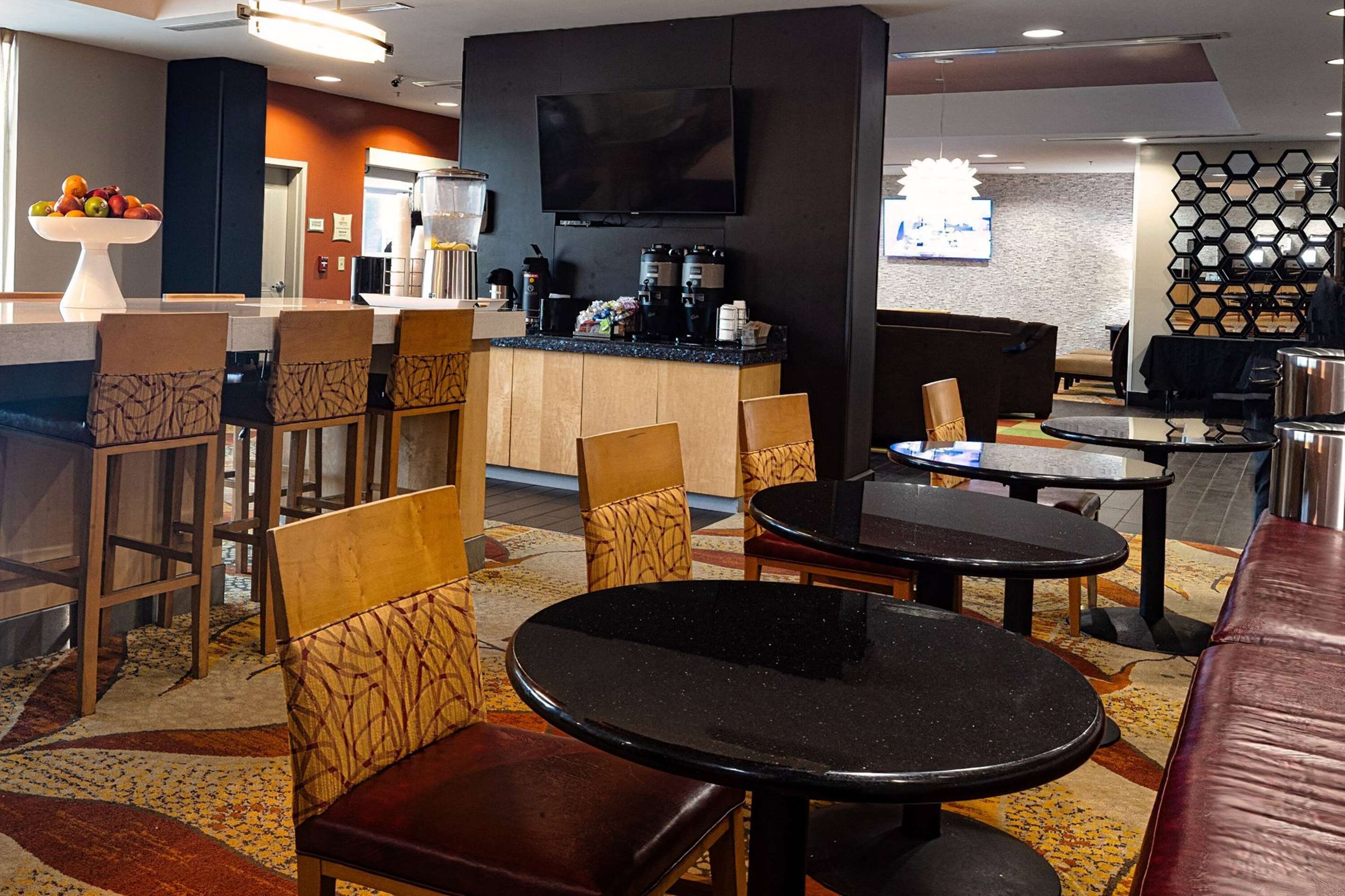 Property amenity | La Quinta Inn & Suites by Wyndham Starkville at MSU