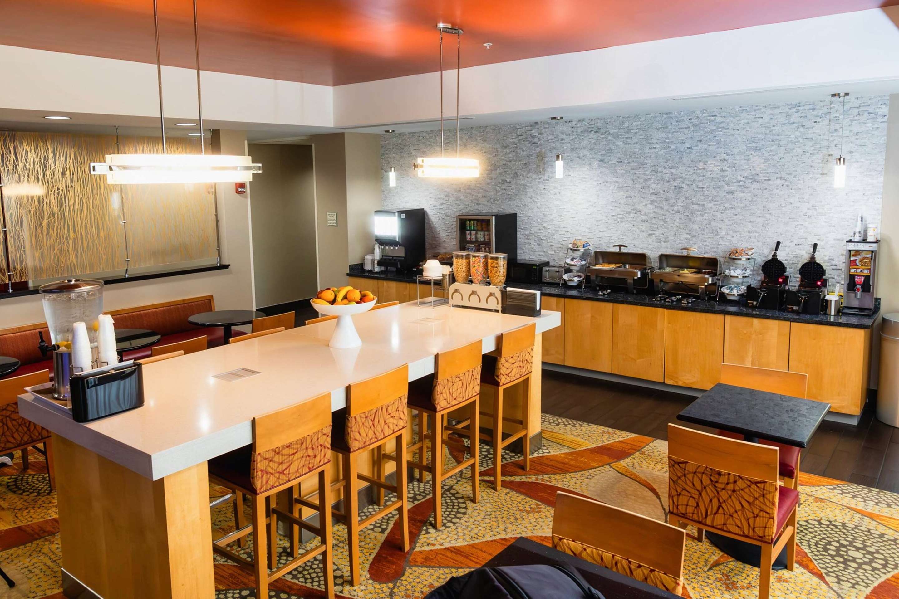 Property amenity | La Quinta Inn & Suites by Wyndham Starkville at MSU
