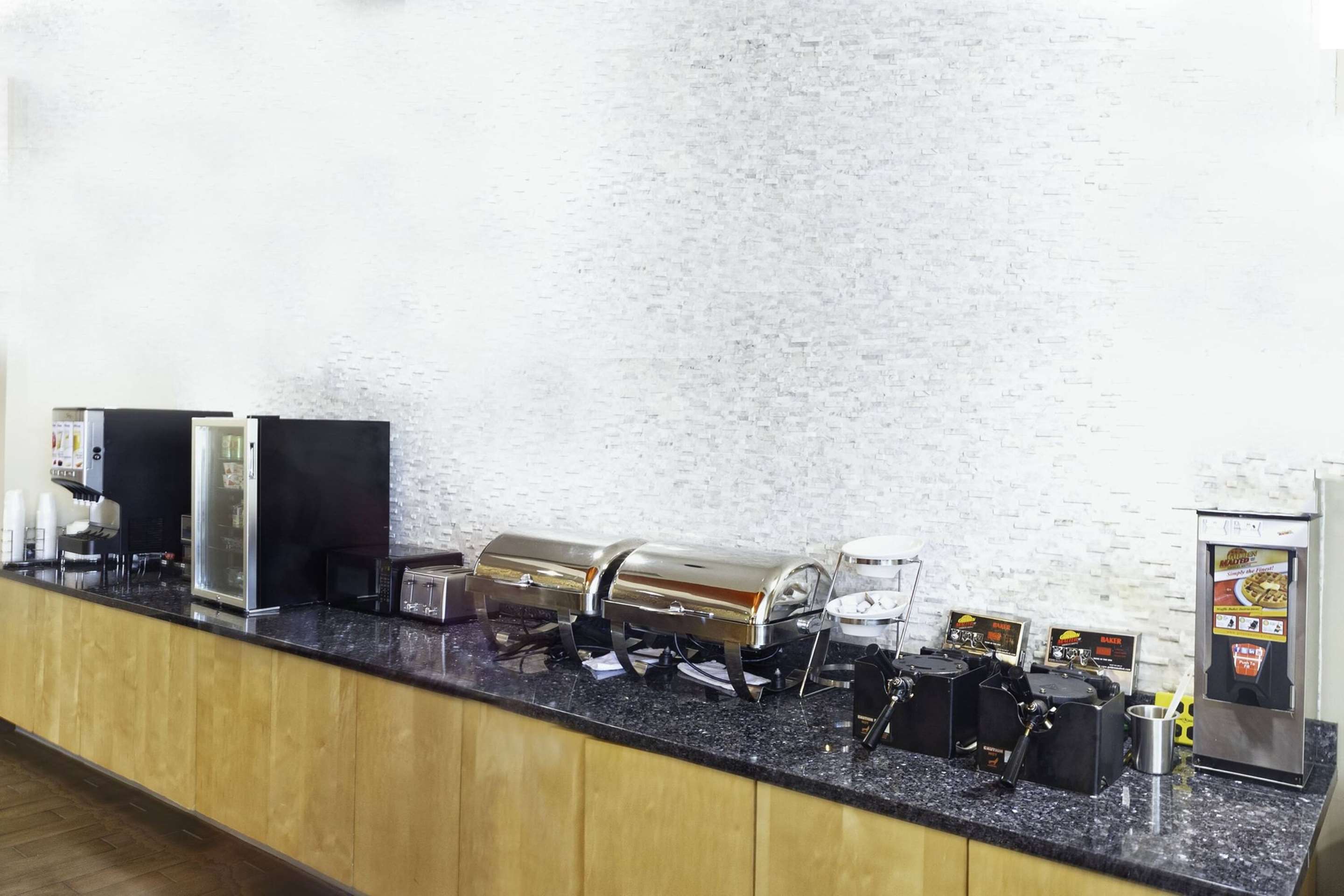 Property amenity | La Quinta Inn & Suites by Wyndham Starkville at MSU