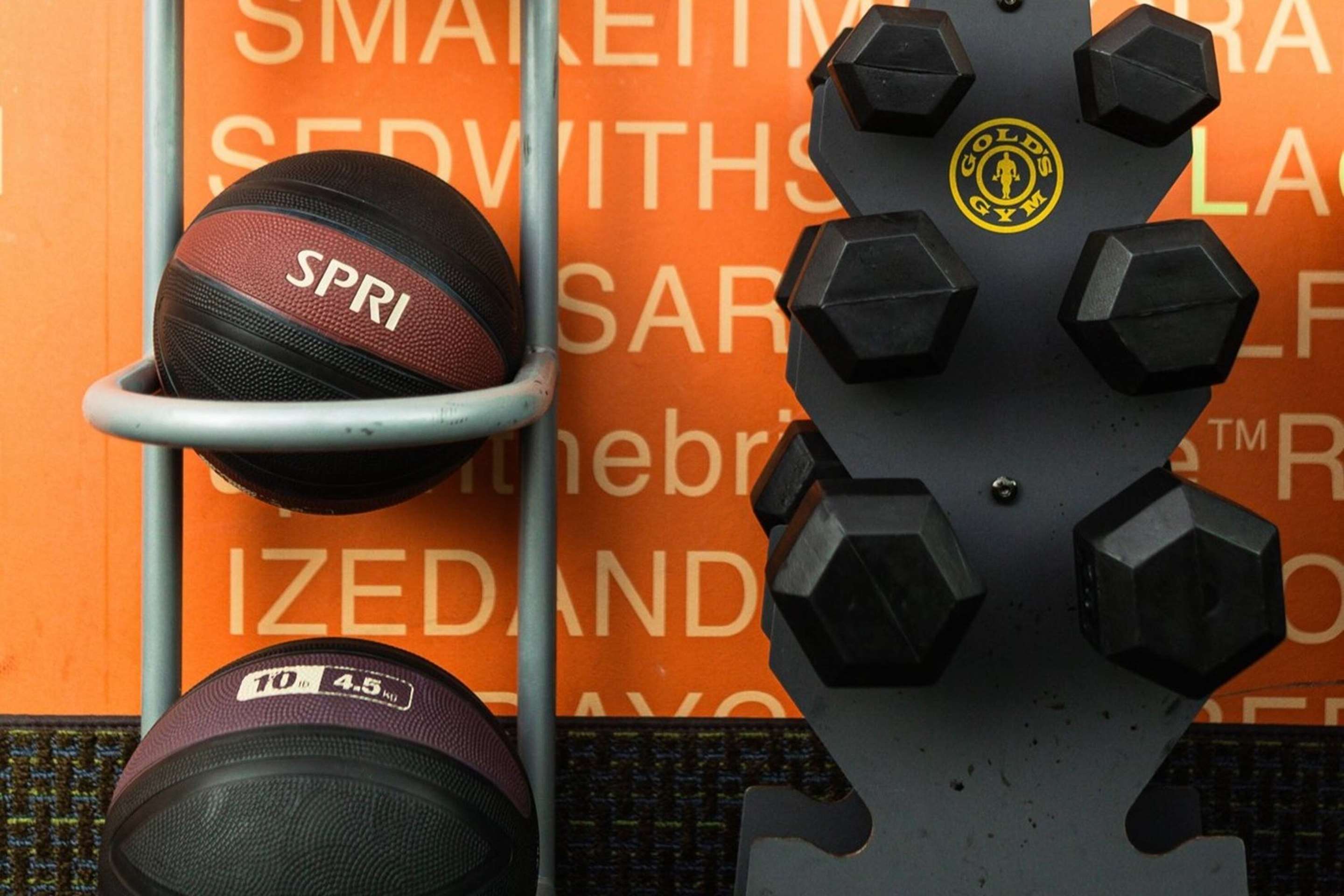 Health club fitness center gym | La Quinta Inn & Suites by Wyndham Starkville at MSU