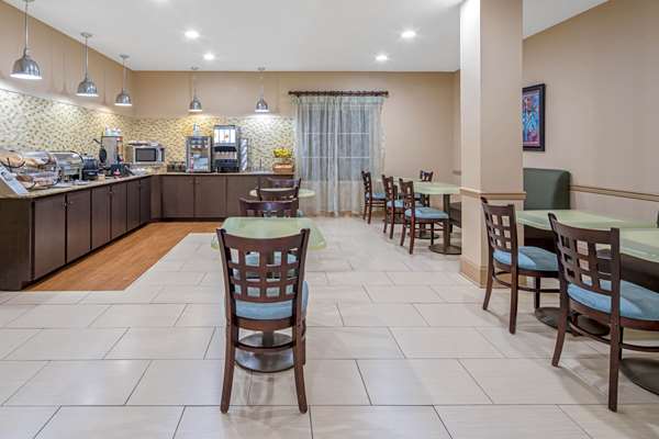  - La Quinta Inn & Suites Gonzales - I-10, Exit 177