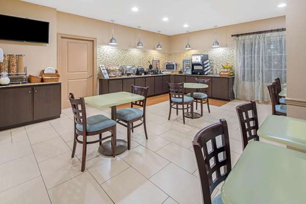  - La Quinta Inn & Suites Gonzales - I-10, Exit 177