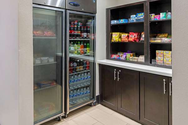  - La Quinta Inn & Suites Rockport