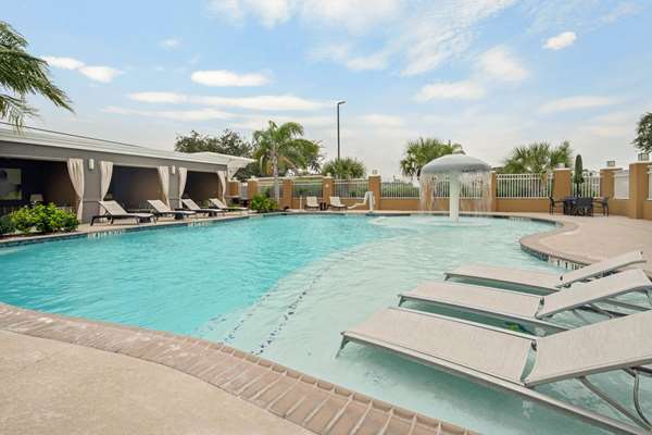 Pool - La Quinta Inn & Suites Rockport