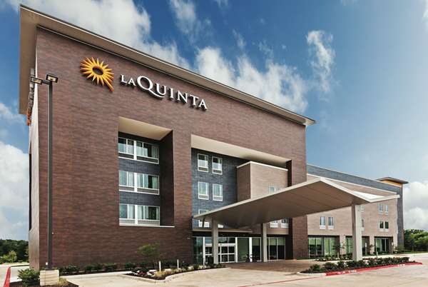 Exterior view - La Quinta Inn & Suites South College Station