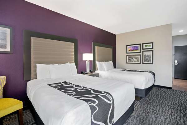  - La Quinta Inn & Suites South College Station