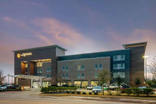 Exterior view - La Quinta Inn & Suites South College Station