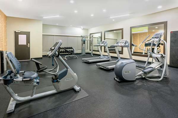 Fitness/ Exercise Room - La Quinta Inn & Suites South College Station