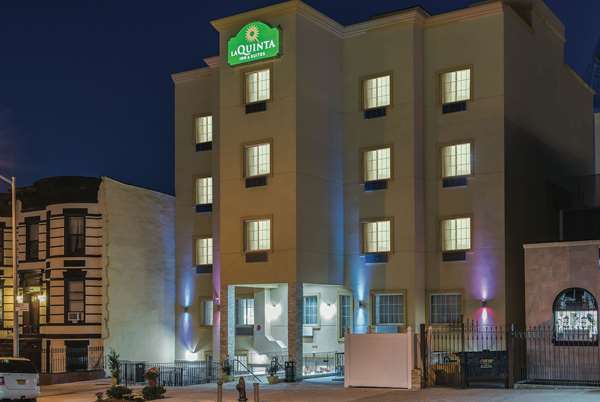 Exterior view - La Quinta Inn & Suites Brooklyn