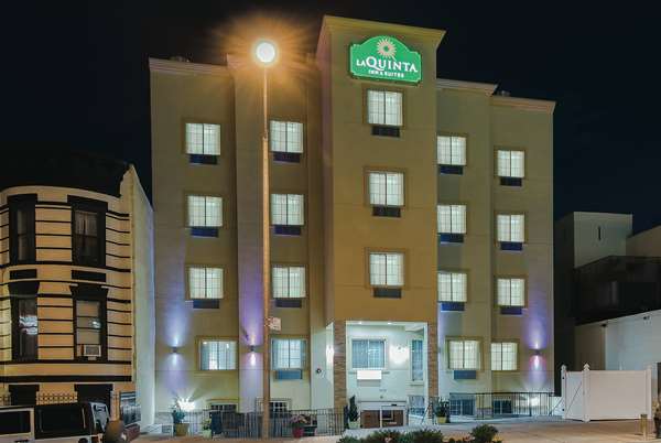 Exterior view - La Quinta Inn & Suites Brooklyn
