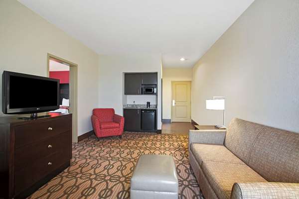 Suite - La Quinta Inn & Suites Pearsall