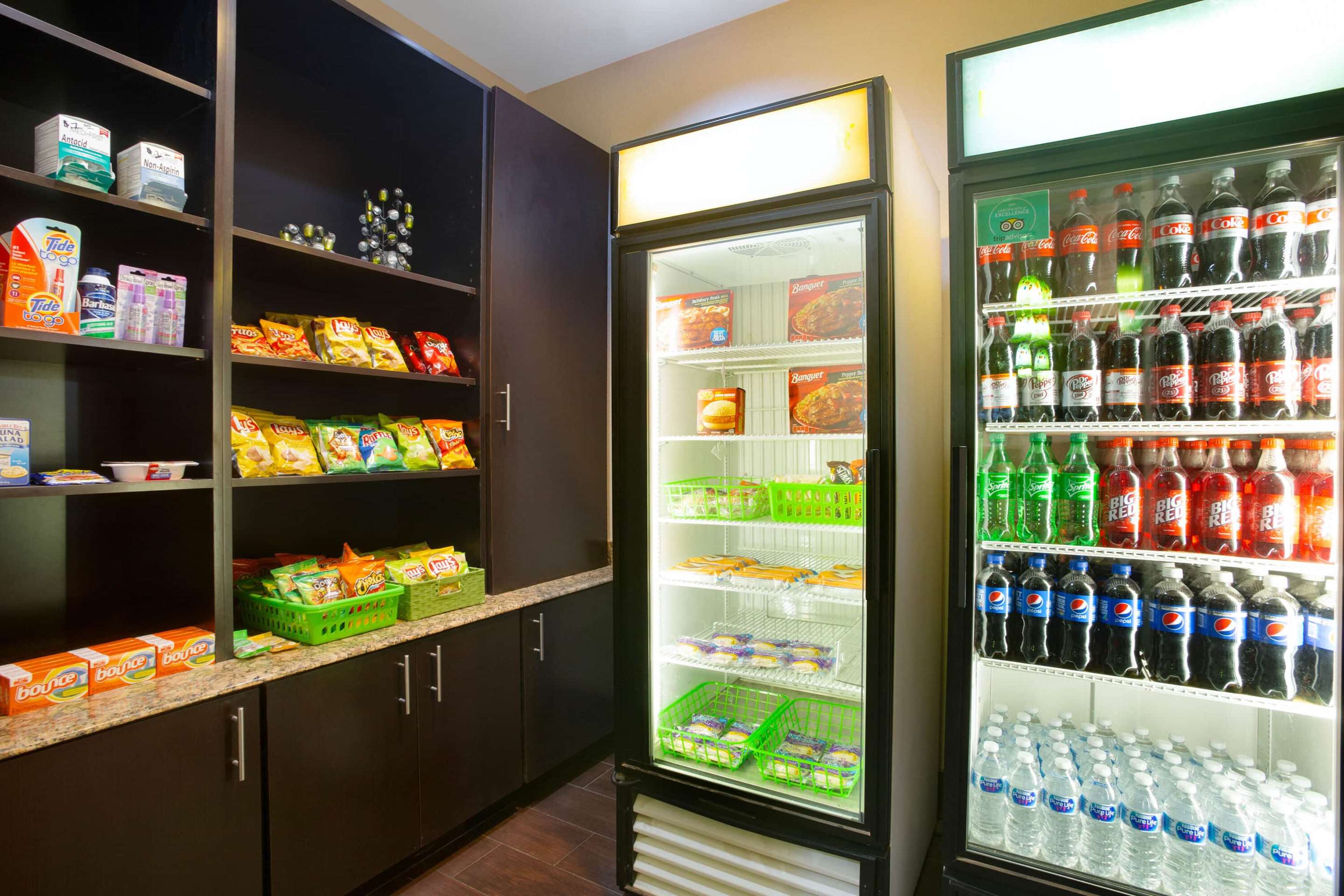 Property amenity | La Quinta Inn & Suites by Wyndham Pearsall